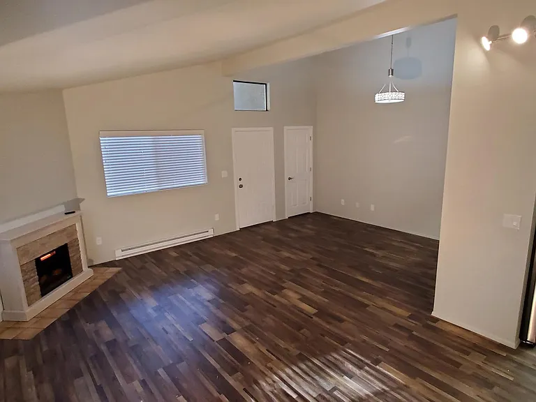 1117 SW 148th St #4 — Photo 5