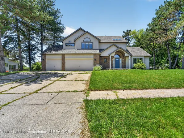 4215 Mariner Ln, Okemos, MI 48864