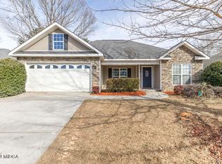 104 Weatherwood Rd, Kathleen, GA 31047