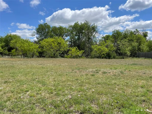 1508 Freedom St, Goldthwaite, TX 76844