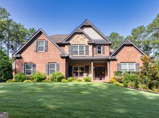 545 Penny Ln, Loganville, GA