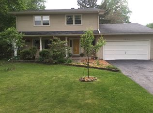 2524 Lomond Dr, Kalamazoo, MI 49008