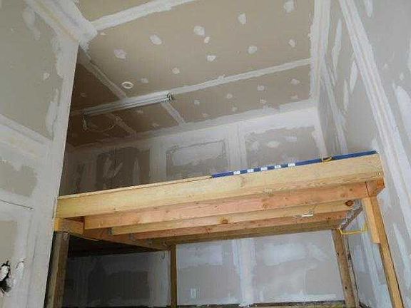 Ledge area in garage