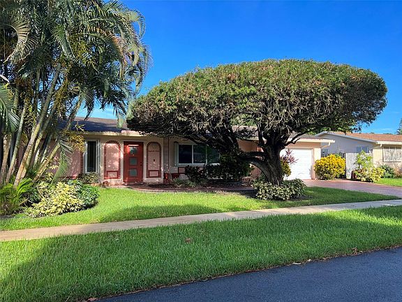 2nd image of 1840 NW 105th Avenue
