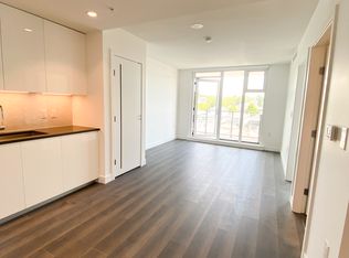 8131 Chester St, Vancouver, BC V5W3A7