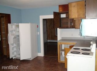 24 Beverly St, Chicopee, MA 01013
