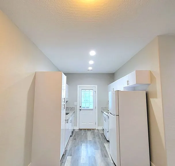 620 San Lorenzo St — Photo 6