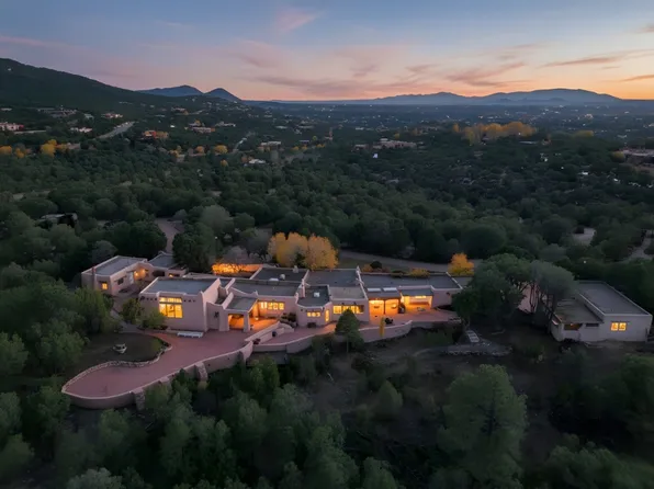 185 Brownell Howland Rd, Santa Fe, NM 87501