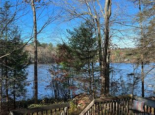 52 Indian Spring Rd, Woodstock, CT 06281