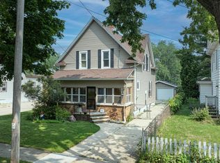 914 W 4th St, Appleton, WI 54914