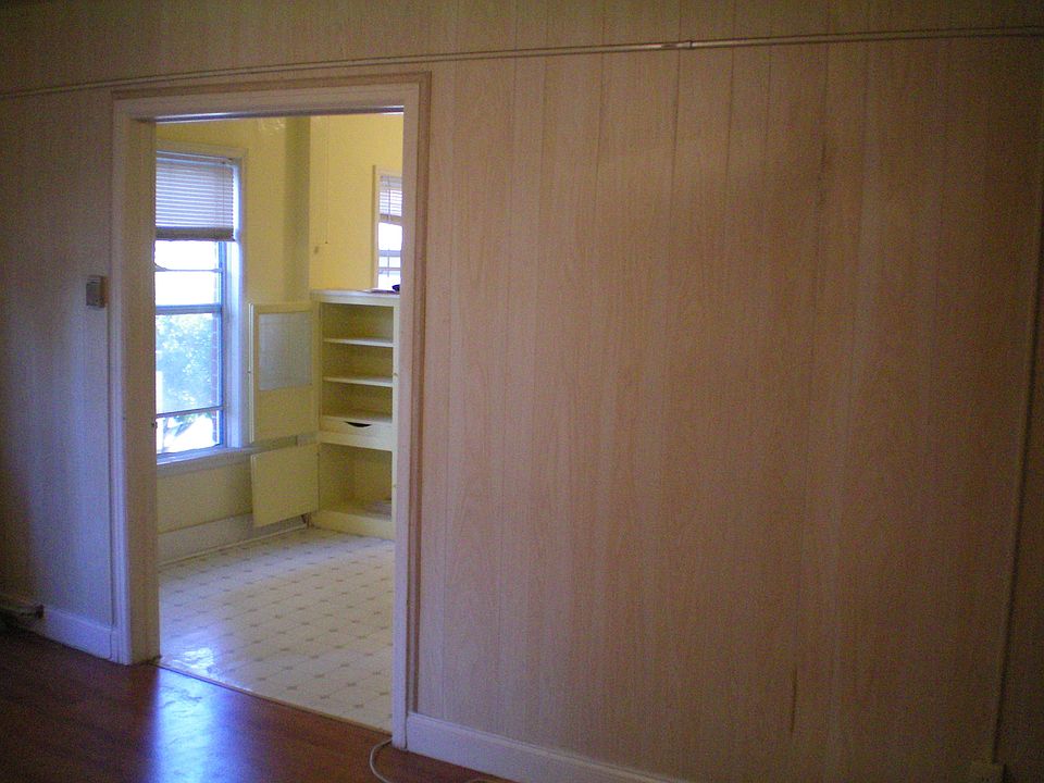 1st image of 117 S Isabel St APT 114