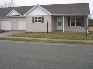 2153 Redbud Ln, Delta, OH 43515