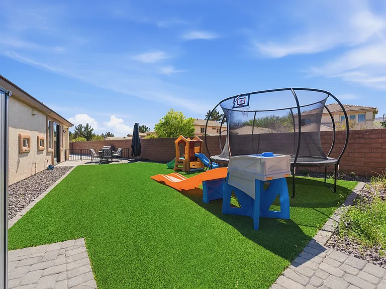 11063 Pegasus Dr — Photo 56