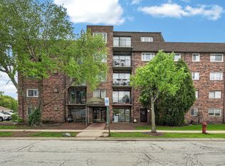7117 W 93rd St APT 405, Oak Lawn, IL 60453