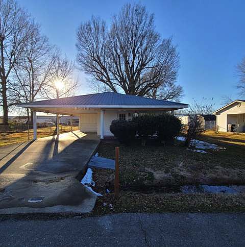 1st image of 1901 Kentucky Ave