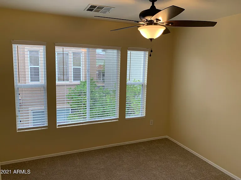 3040 W Cavalry Dr — Photo 12