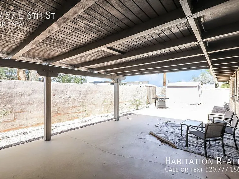 5457 E 6th St — Photo 18