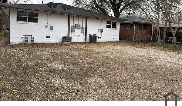 925 W Morton St — Photo 6