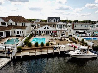 127 Montclair Rd N, Barnegat, NJ 08005