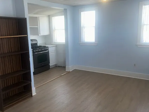 149 Sea St #6, Hyannis, MA 02601