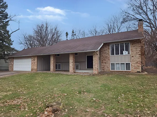 30 16th Ave SW, New Brighton, MN 55112