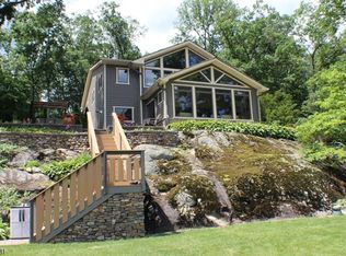 6 S Lake Trl, Andover, NJ 07821