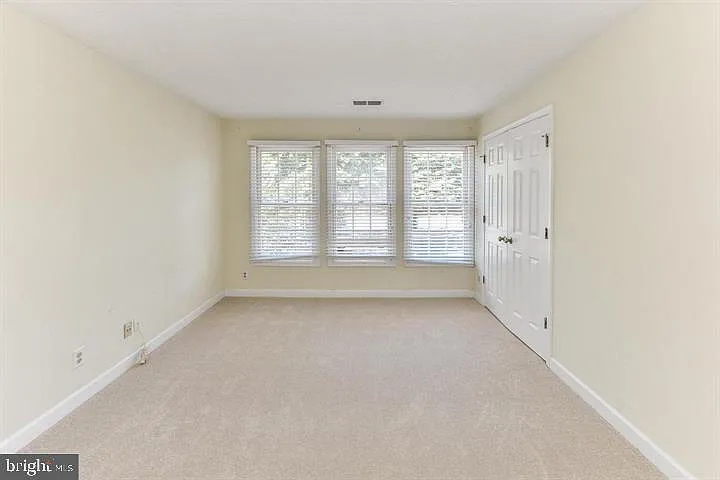 12010 Ridge Knoll Dr #4 — Photo 14