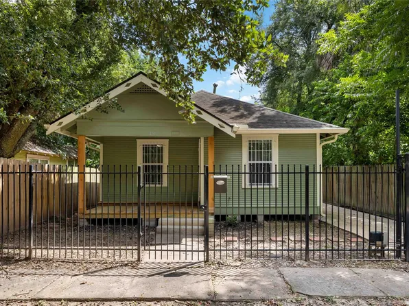 2814 Francis St, Houston, TX 77004