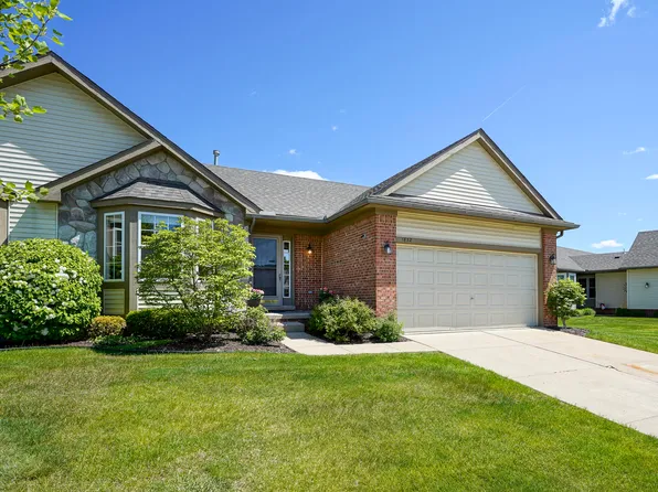 1832 Wexford Dr, Ypsilanti, MI 48198