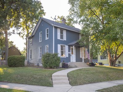 754 South St, Elgin, IL, 60123