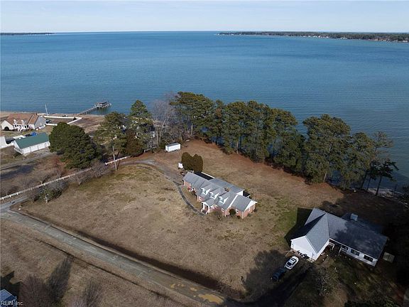 5th image of 2406 Hallieford Rd