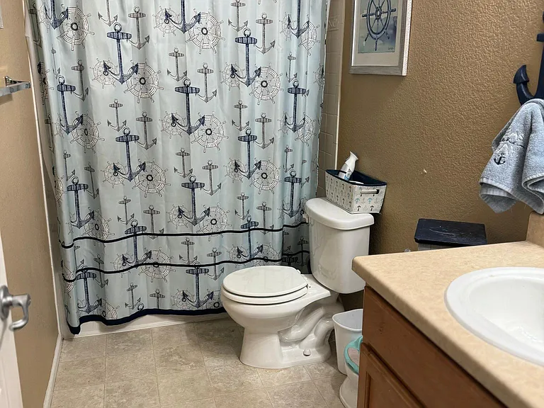 Downstairs Full Bath