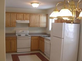 702 Lewiston Gardens Rd, Clinton, NY 13323