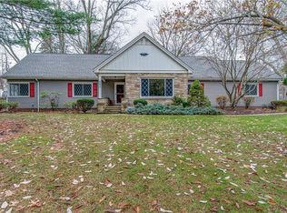 260 Schocalog Rd, Akron, OH 44313