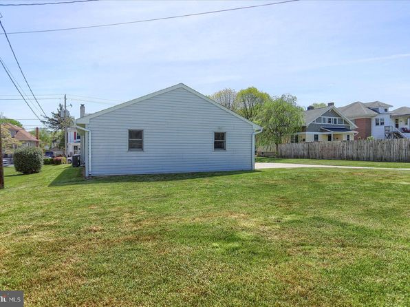 201 N Pine St, Middletown, PA 17057