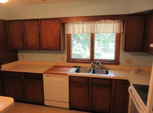 2862 Downing St, Big Flats, NY 14814