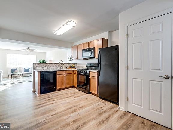 BRAND NEW water resistant vinyl flooring