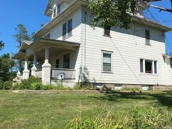 6528 11th Ave, Dysart, IA 52224