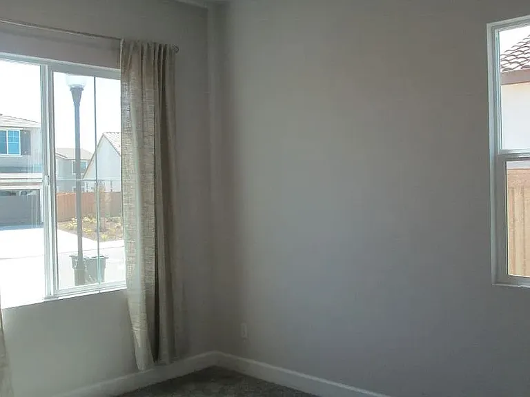 1220 Rutgers Way — Photo 5