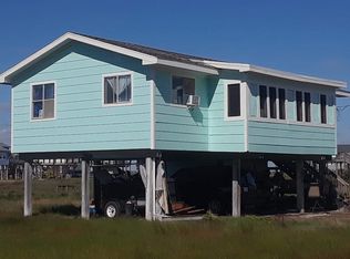 4527 Palm St, Freeport, TX 77541