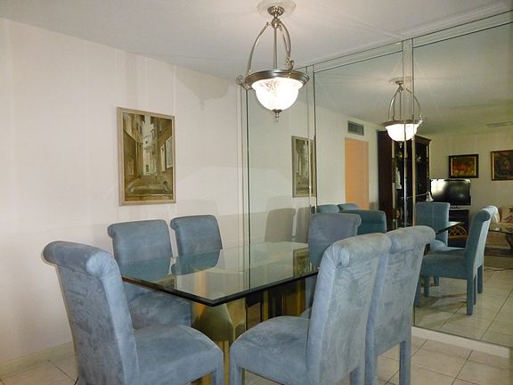 4th image of 2541 NE 11th St APT 116