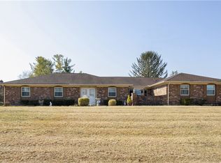 139 Cambria Dr, Dayton, OH 45440