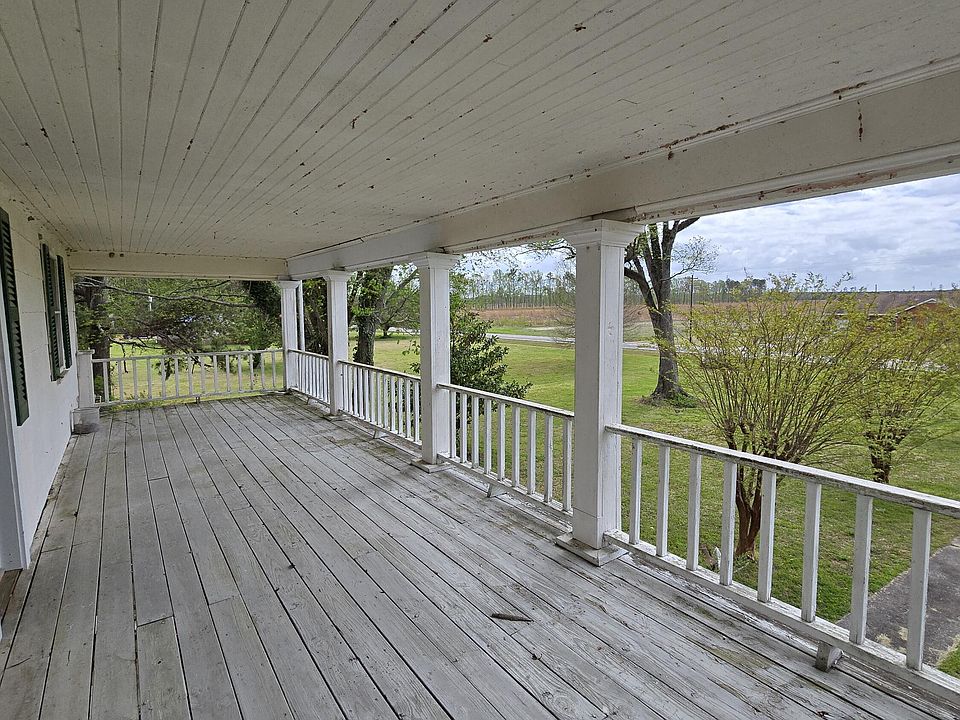 34th image of 2083 Harvey Point Road