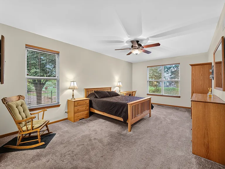 3565 Ayres Dr — Photo 14