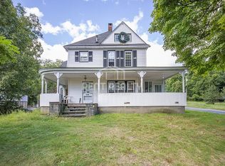 126 Seven Springs Rd, Highland Mills, NY 10930
