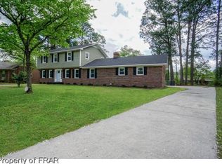2411 Elmhurst Dr, Fayetteville, NC 28304