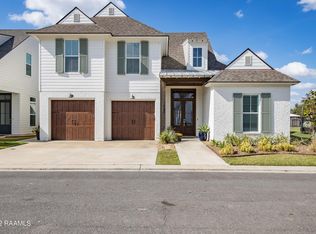 105 Harvest Creek Ln, Lafayette, LA 70508