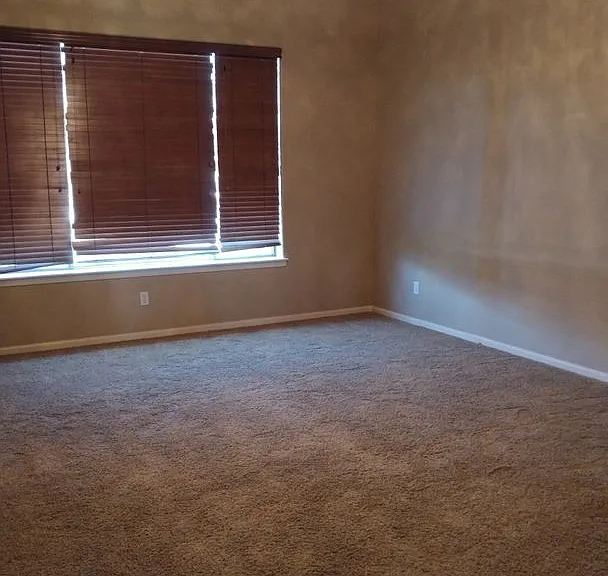 1234 E Ivanhoe Ct — Photo 12