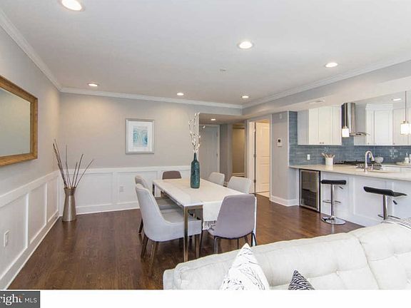 4th image of 988 N Marshall St APT 1F