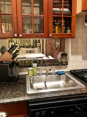 Rented by Urban Real Estate Property Group Inc | media 2